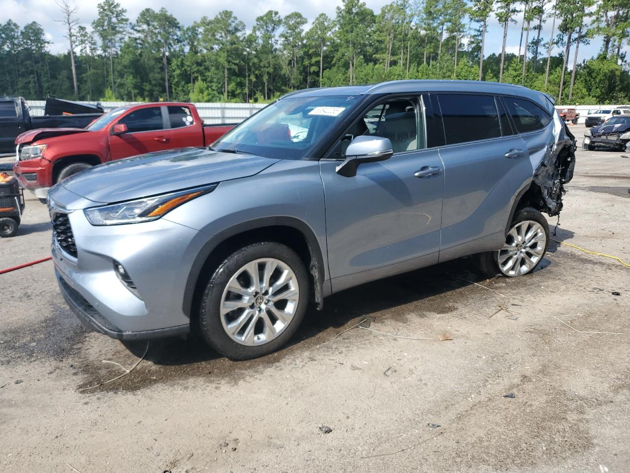 TOYOTA HIGHLANDER LIMITED