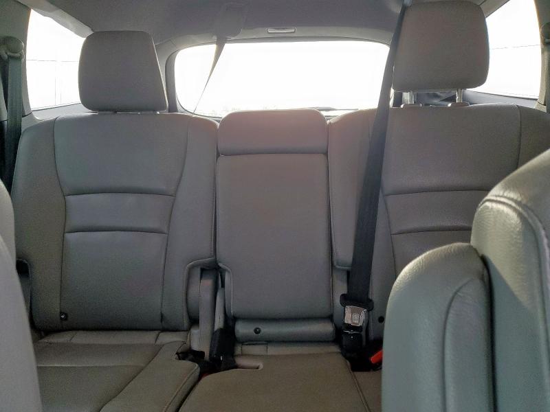 2018 HONDA PILOT TOUR 5FNYF6H99JB024436