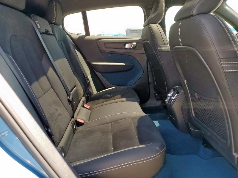 2023 VOLVO C40 RECHAR - YV4ED3GM5P2031888