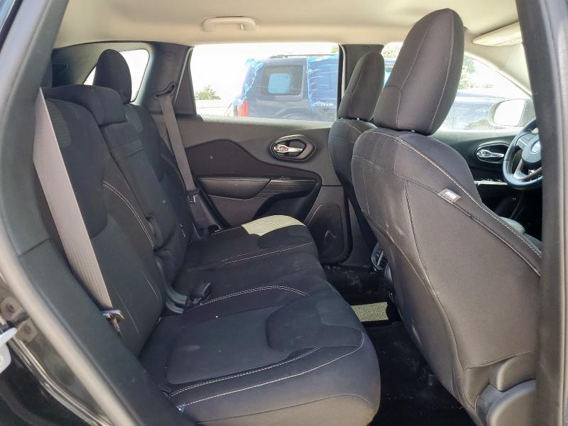 2016 JEEP CHEROKEE L - 1C4PJLCS8GW136961
