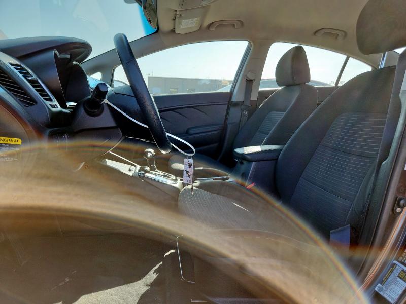 2017 KIA FORTE LX 3KPFL4A75HE150998