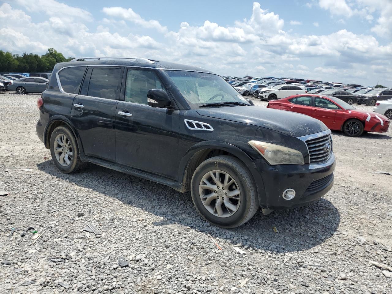 INFINITI QX56