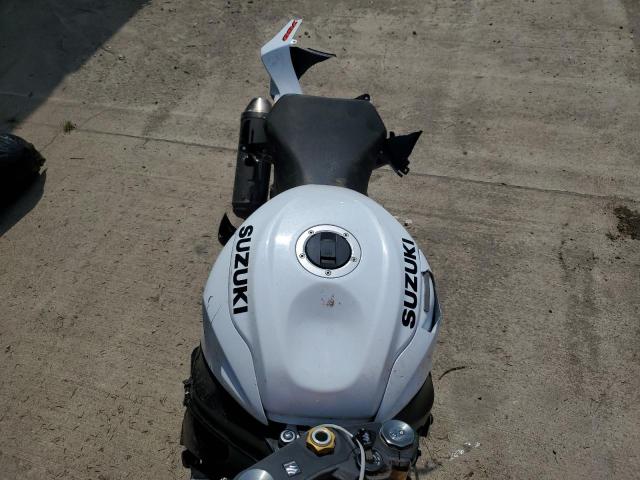 2025 SUZUKI GSX-R750 JS1GR7MA7S7100410