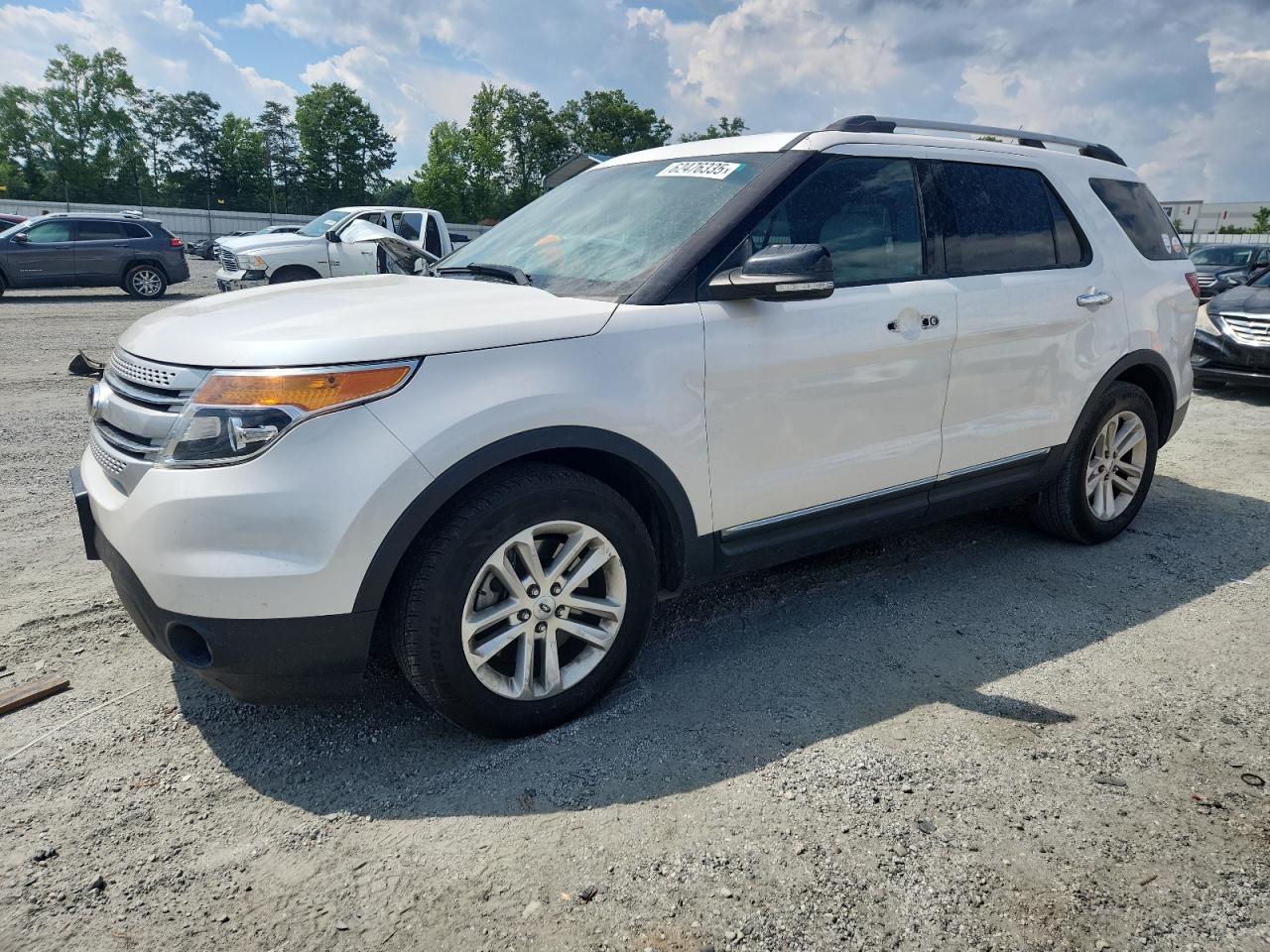 FORD EXPLORER XLT