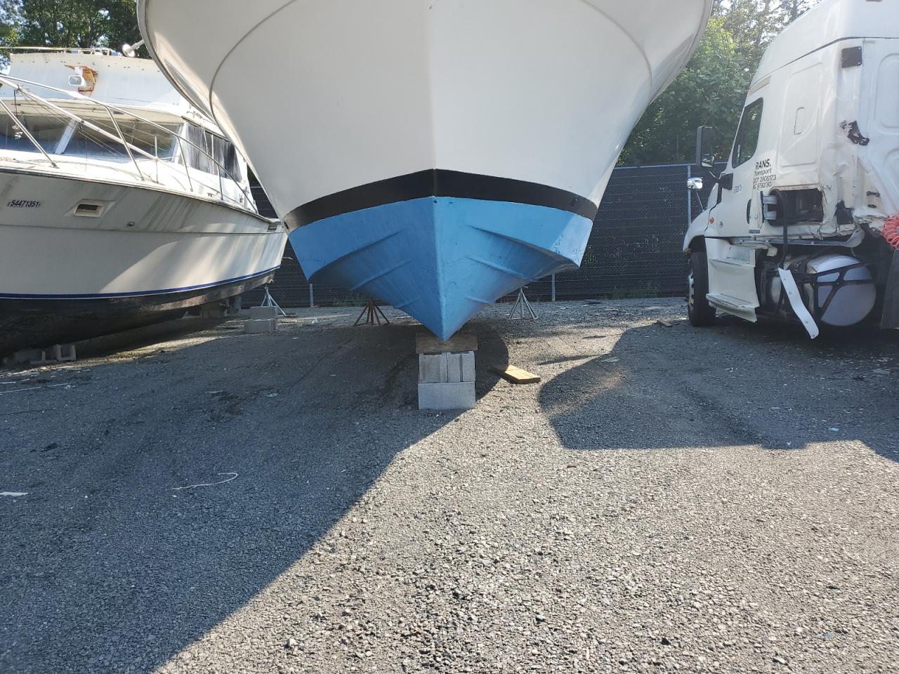 Lot #3227380358 1977 TROJAN BOAT