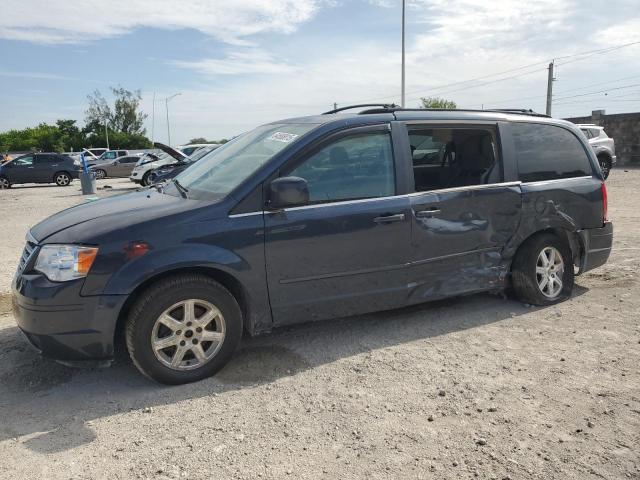 CHRYSLER TOWN & COU