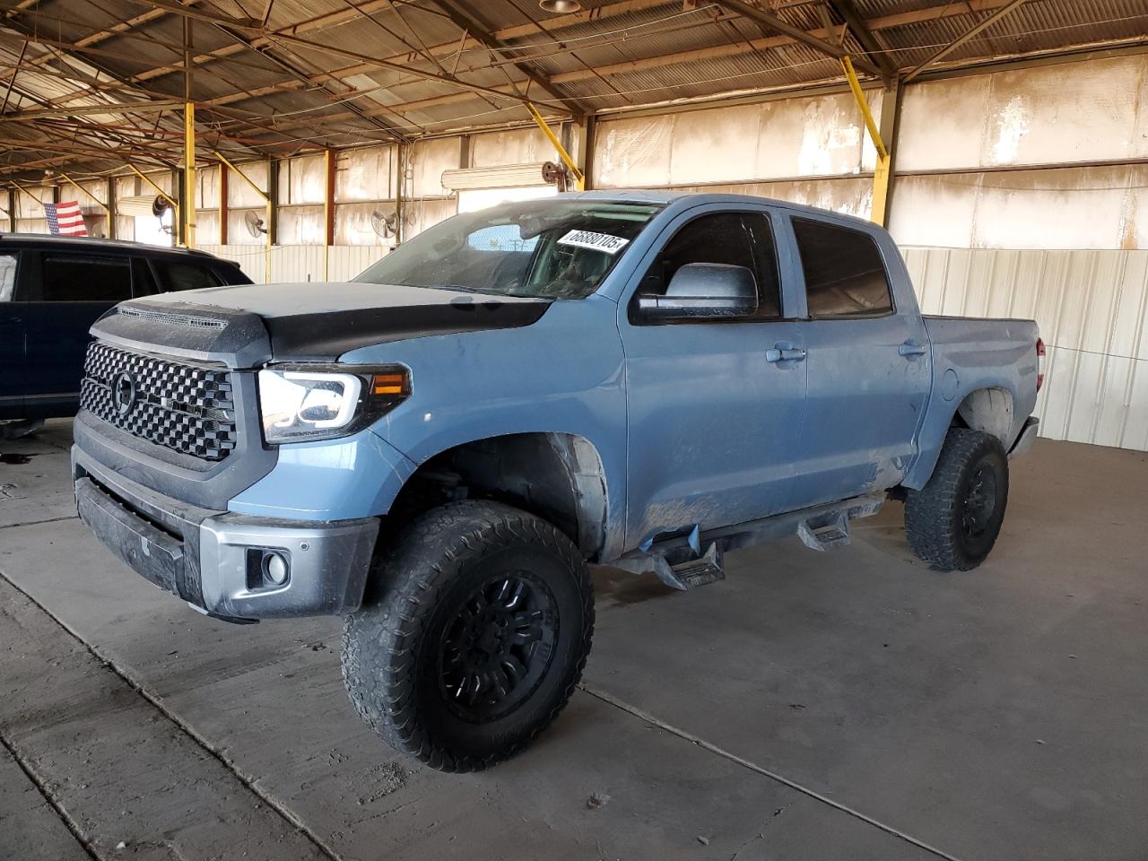 TOYOTA TUNDRA CREWMAX PLATINUM