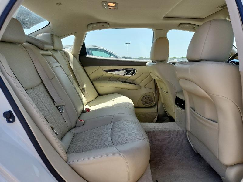 2015 INFINITI Q70L 3.7 JN1BY1PPXFM600944