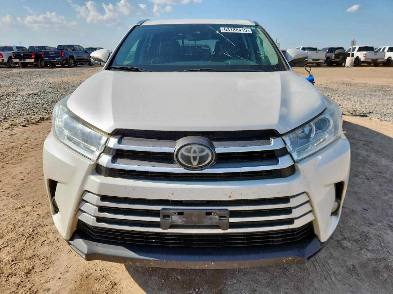 TOYOTA HIGHLANDER SE