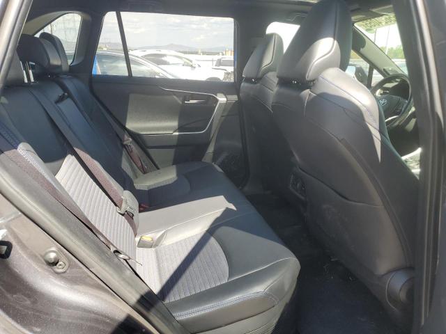 2019 TOYOTA RAV4 XSE JTMEWRFV2KJ020341