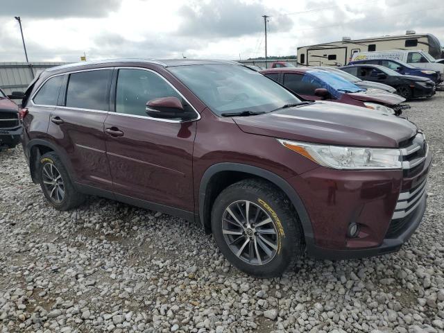2019 TOYOTA HIGHLANDER SE 5TDJZRFH1KS978888