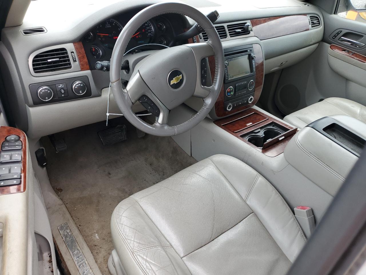 CHEVROLET SUBURBAN K1500 LTZ