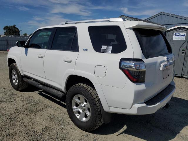 2017 TOYOTA 4RUNNER SR JTEBU5JR0H5464813