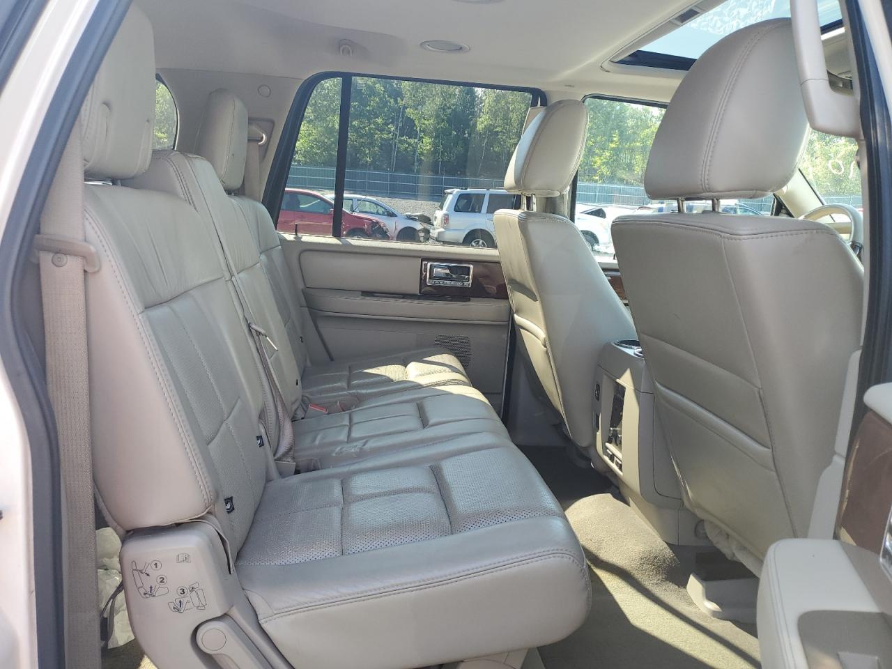 LINCOLN NAVIGATOR L