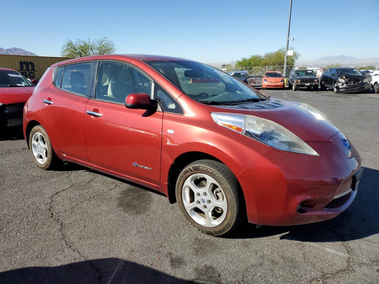 NISSAN LEAF SV