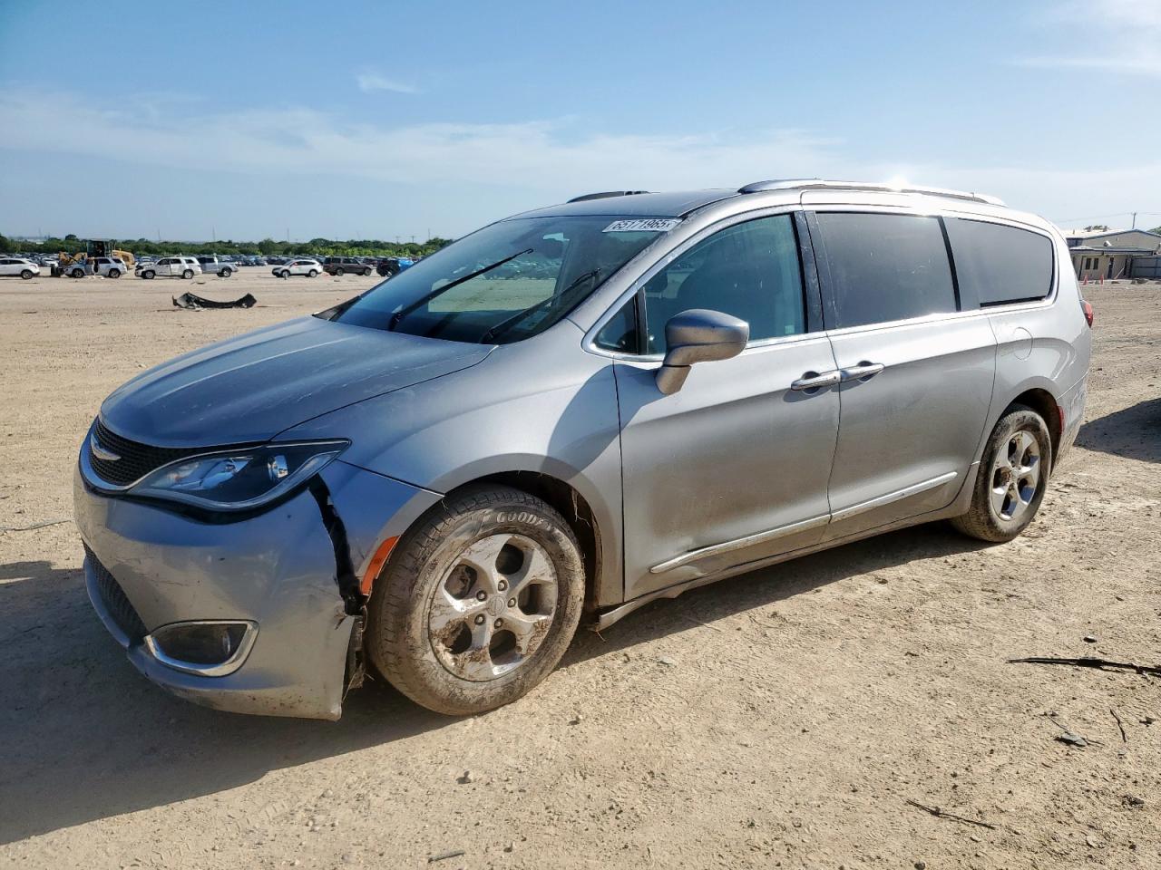 CHRYSLER PACIFICA TOURING L PLUS