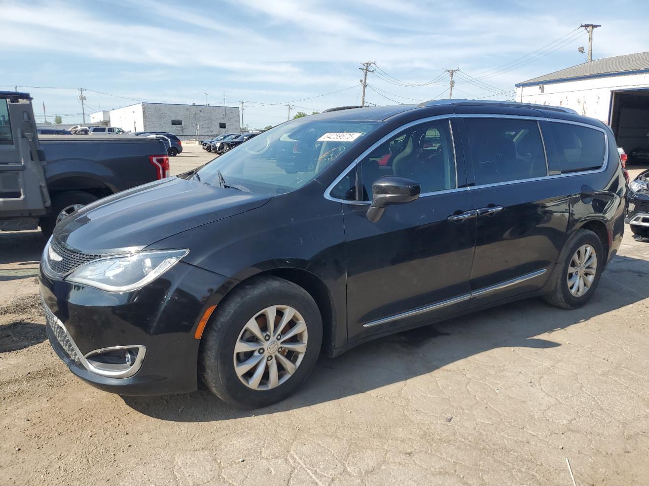 CHRYSLER PACIFICA TOURING L