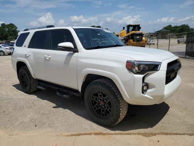 2022 TOYOTA 4RUNNER SR JTENU5JR0N6020429