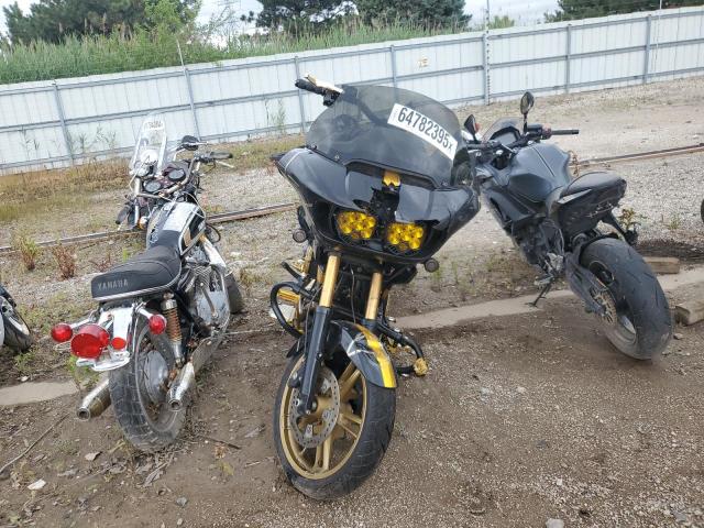 2017 HARLEY-DAVIDSON FLTRX ROAD - 1HD1KHC16HB641198