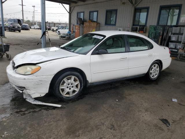 FORD TAURUS SE