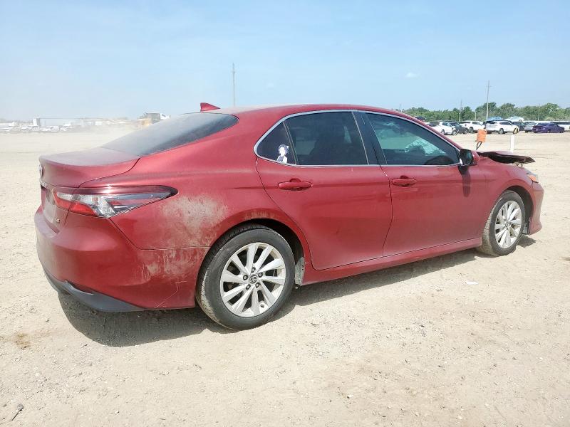 2021 TOYOTA CAMRY LE 4T1C11AK6MU613041