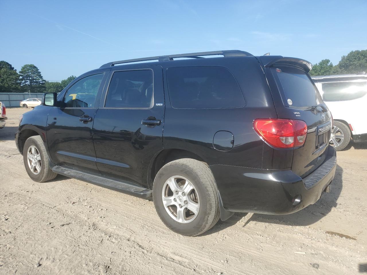 TOYOTA SEQUOIA SR5