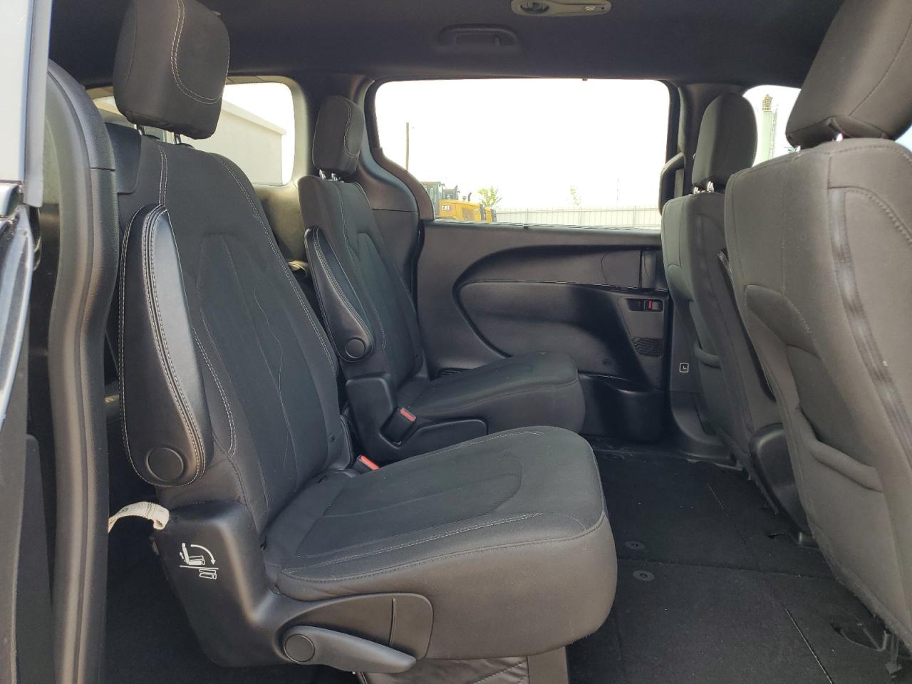 CHRYSLER PACIFICA TOURING PLUS