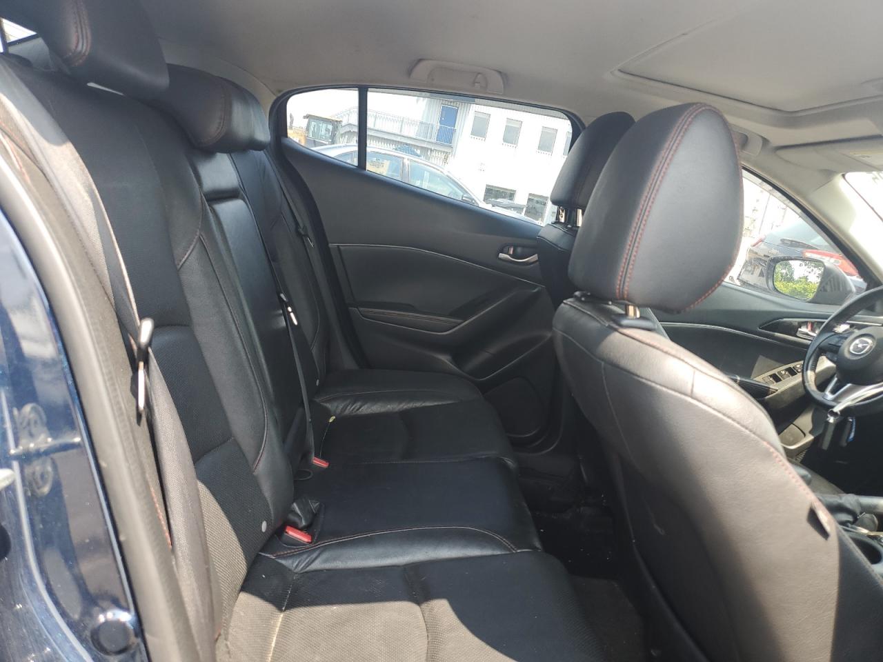 MAZDA 3 GRAND TOURING