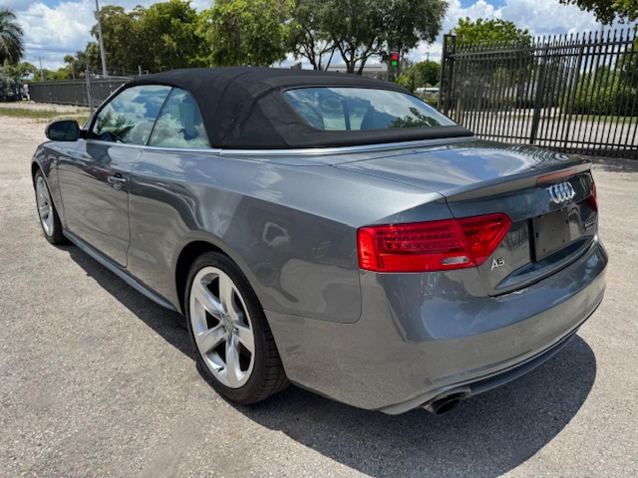 AUDI A5 PREMIUM PLUS S-LINE