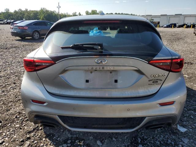 2018 INFINITI QX30 BASE SJKCH5CP1JA040415
