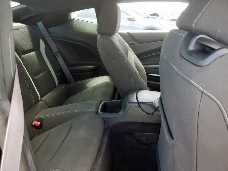 2017 CHEVROLET CAMARO LT 1G1FB1RX5H0142116