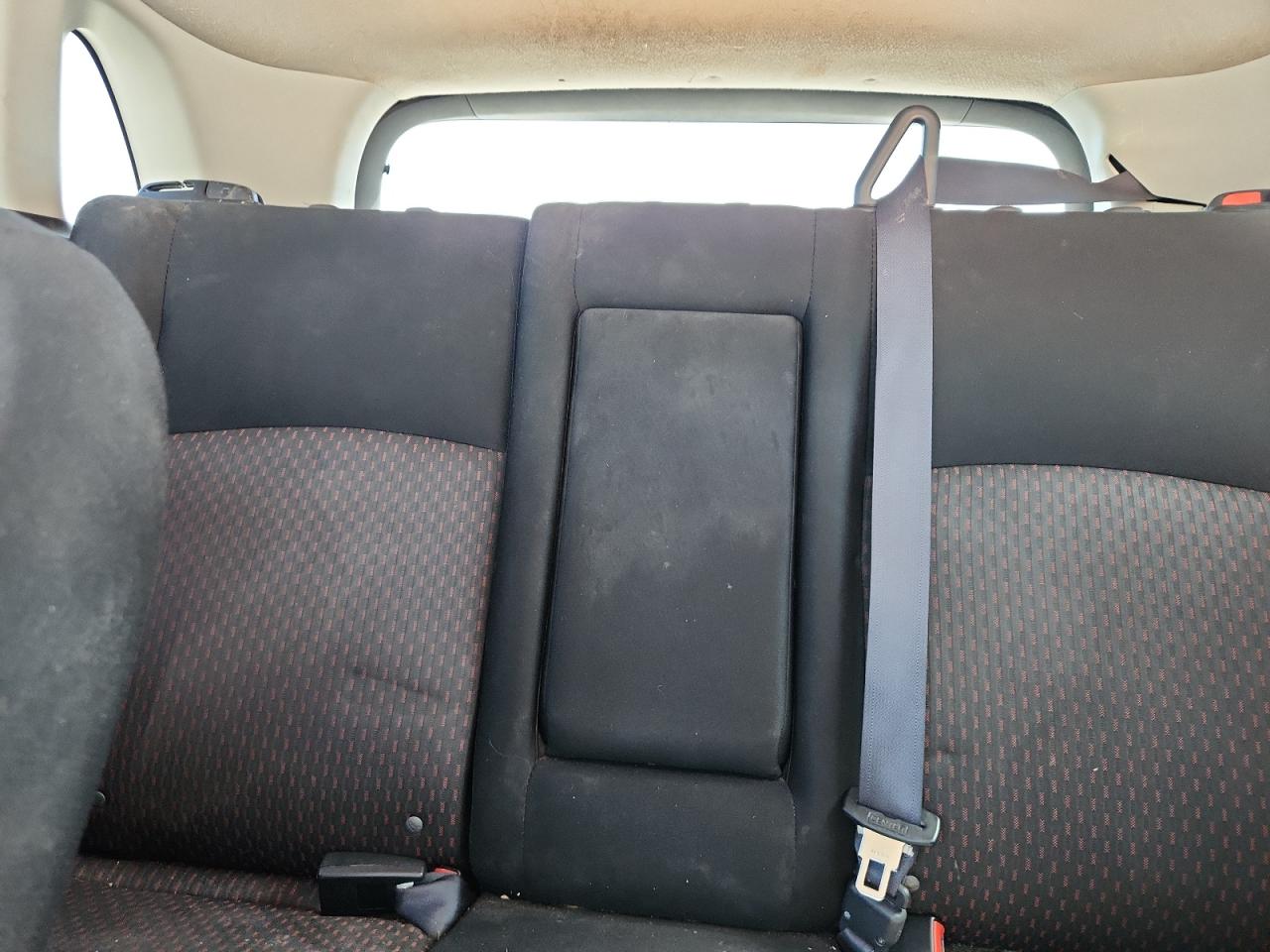 MITSUBISHI OUTLANDER ES