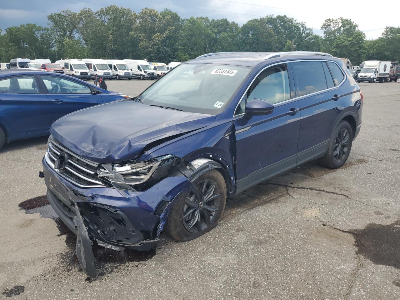 VOLKSWAGEN TIGUAN SE