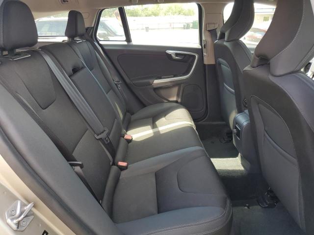 2015 VOLVO V60 YV1612SJ2F1223128