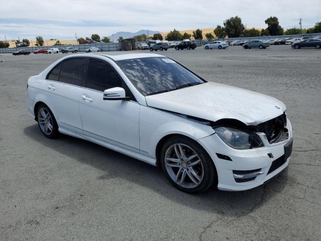 Vin: wddgf4hb6dr242731, lot: 63685885, mercedes-benz c-class 250 20134