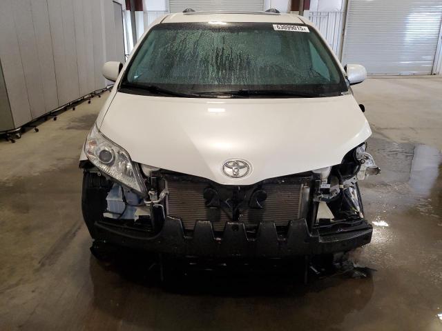 2017 TOYOTA SIENNA XLE - 5TDDZ3DCXHS157900