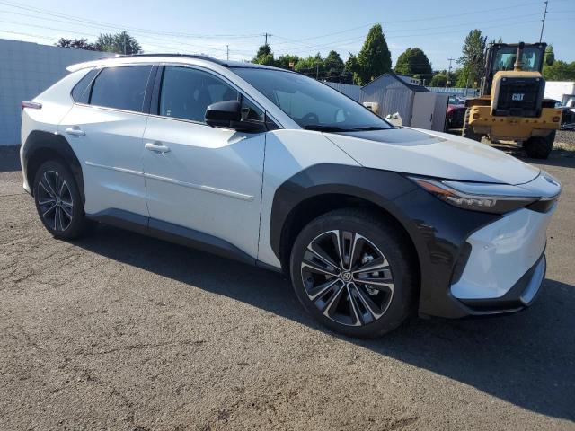 2023 TOYOTA BZ4X XLE JTMABACA5PA022766