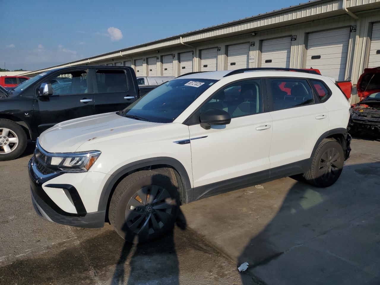 VOLKSWAGEN TAOS S