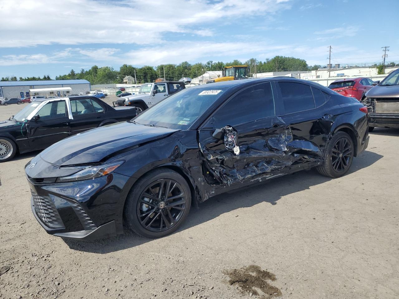 TOYOTA CAMRY XSE