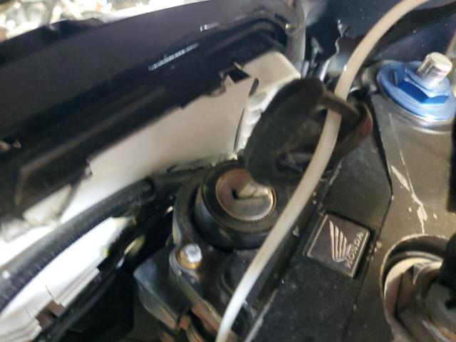 2020 HONDA CBR500 RA MLHPC6256L5100352