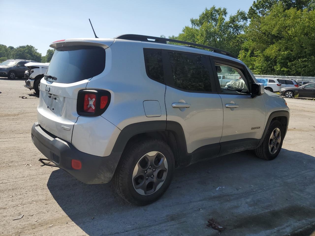 JEEP RENEGADE LATITUDE