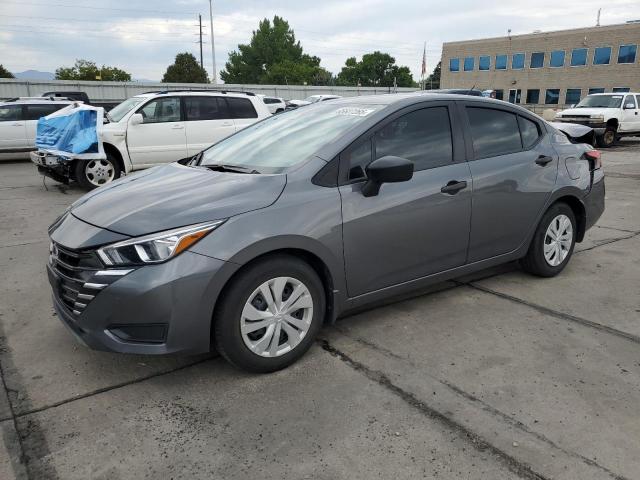 NISSAN VERSA S