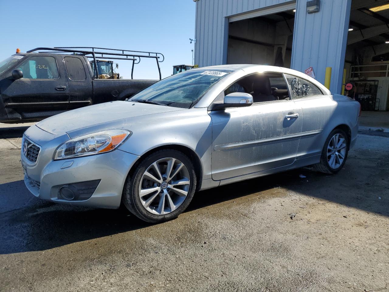 VOLVO C70 T5
