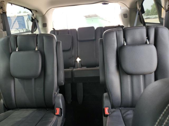 2015 CHRYSLER TOWN & COU 2C4RC1BG3FR562973