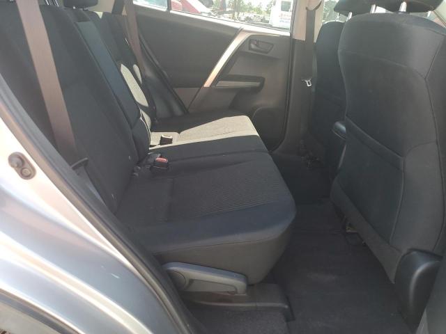 2018 TOYOTA RAV4 LE - JTMZFREV2JJ182102