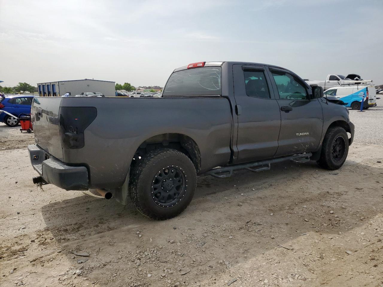 TOYOTA TUNDRA DOUBLE CAB SR5