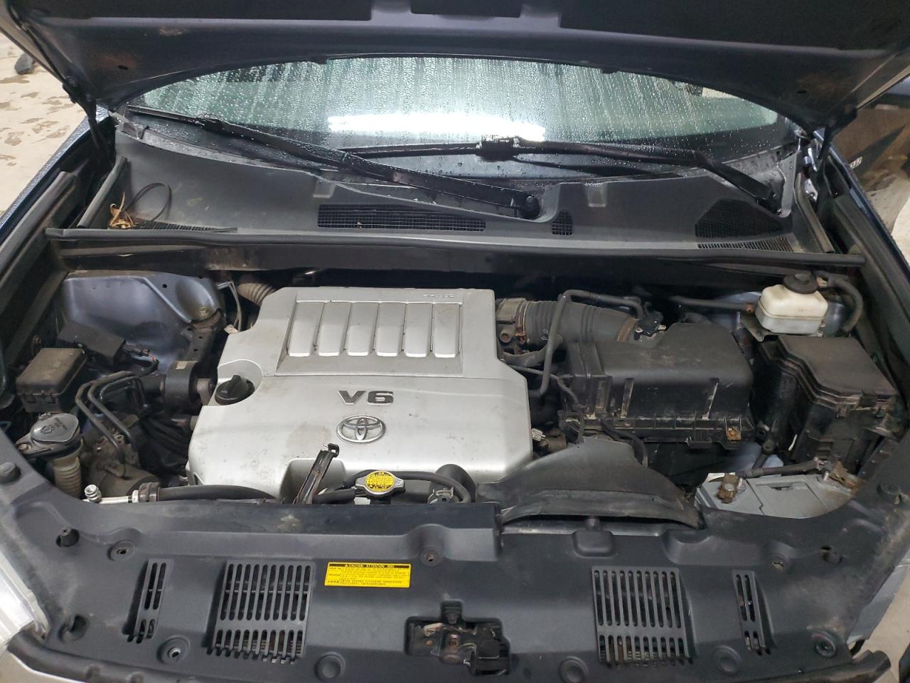 TOYOTA HIGHLANDER LIMITED