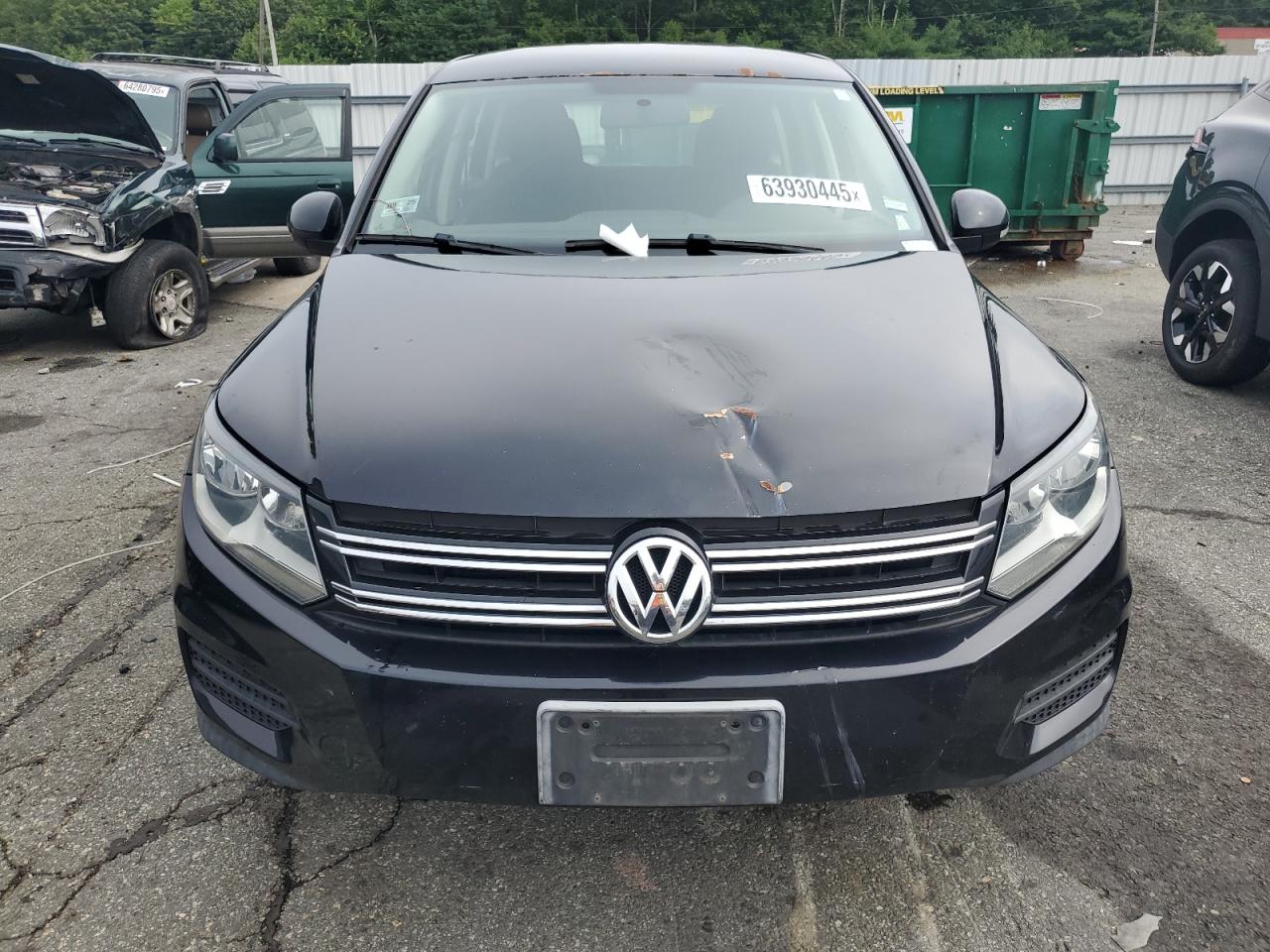 VOLKSWAGEN TIGUAN S