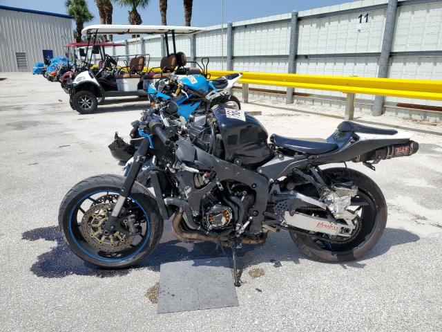 2015 HONDA CBR600 RR JH2PC4003FK800289