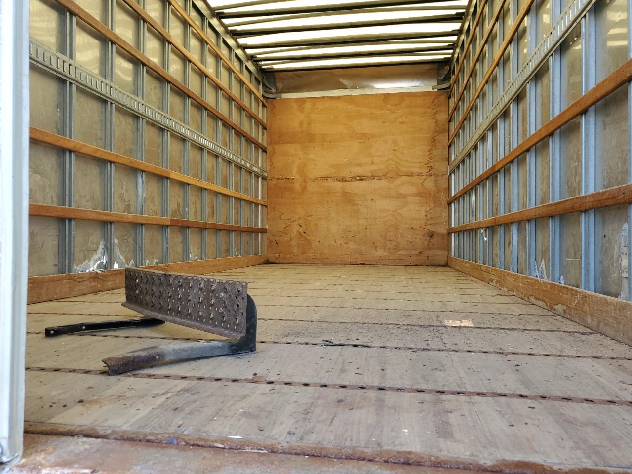 Lot #3231356099 2005 STERLING TRUCK ACTERRA